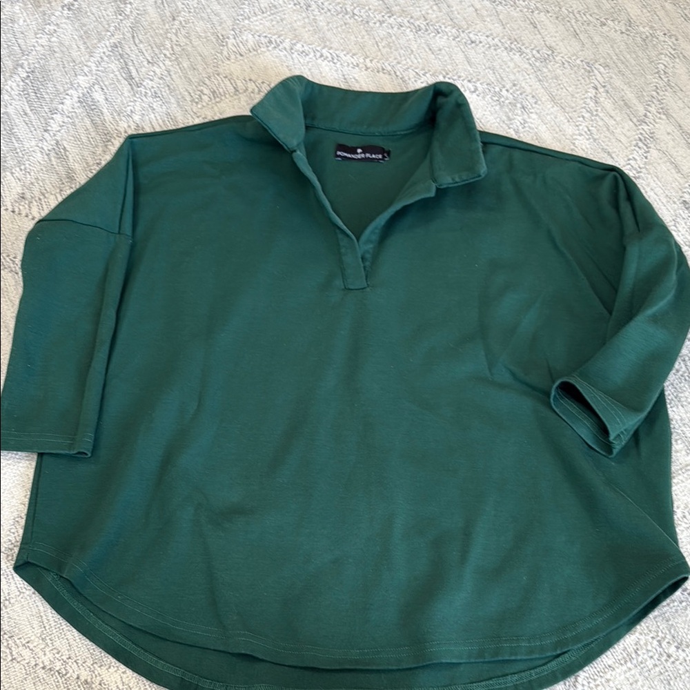 Pomander Place XS/S Green Collared Pullover Top